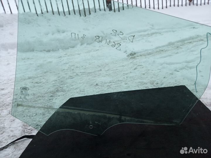 Стекло двери задней Discovery Sport L550 2014