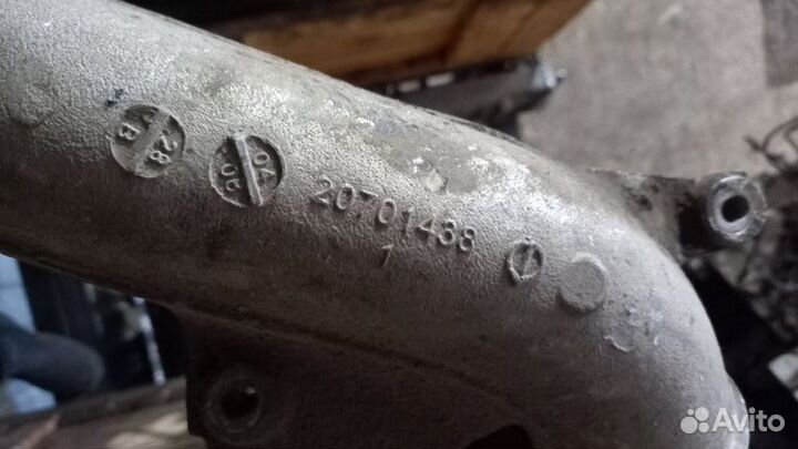 Патрубок интеркулера Volvo D9