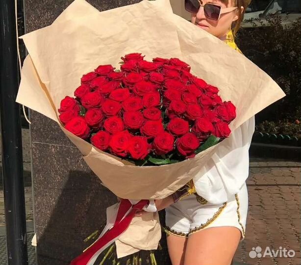 Букет цветов из 51 розы, доставка