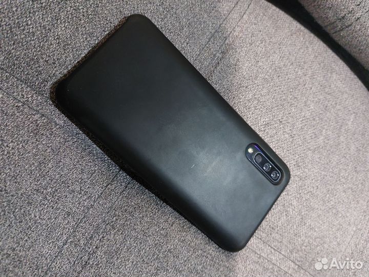 Samsung Galaxy A50, 6/128 ГБ