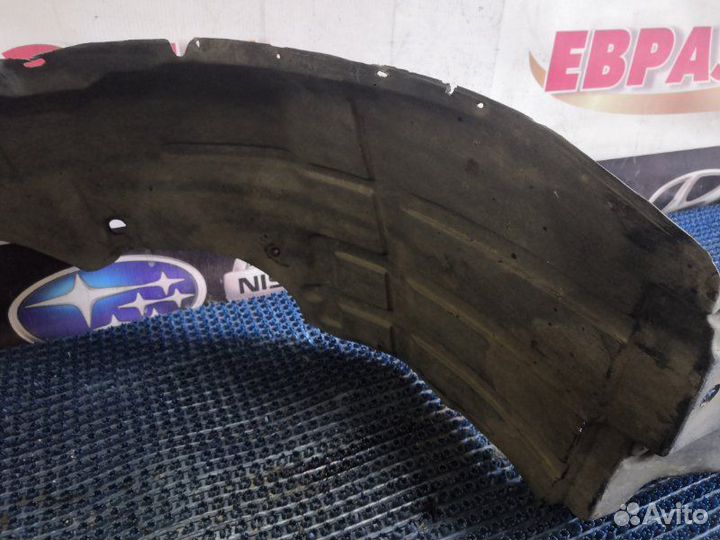 Подкрылок передний правый Toyota Camry CV40 3CT