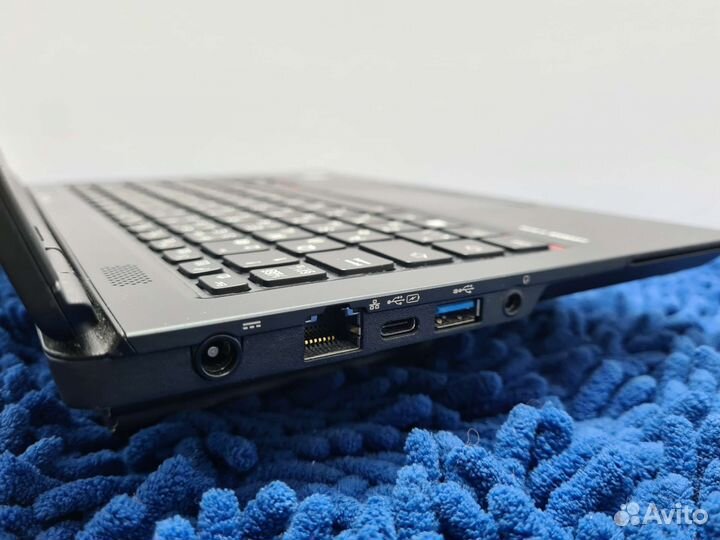 Ноутбук Fujitsu LifeBook U727 i5 8Gb SSD 128Gb