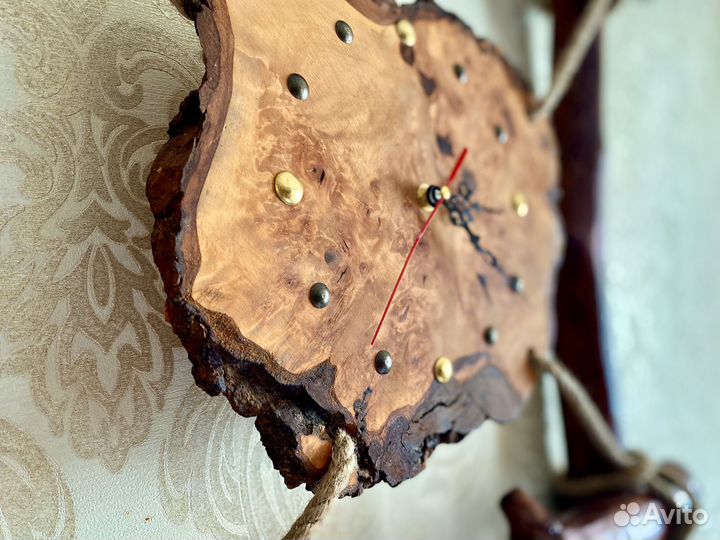 Часы из коряг и дерева, 50*50