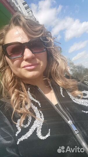 Парикмахер,администратор, салона красоты