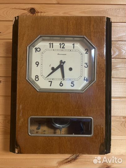 Старинные настенные антикварные часы с боем