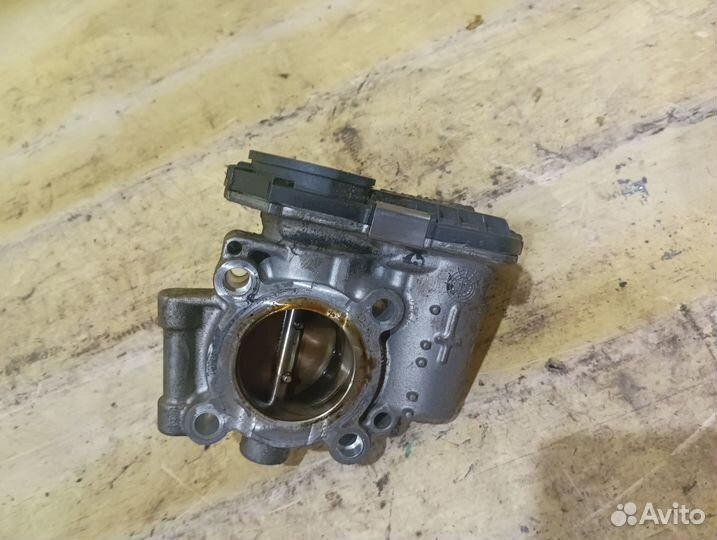 Заслонка дроссельная Opel Astra J 2010-2017