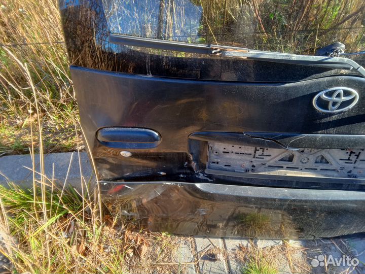 Дверь багажника Toyota funcargo