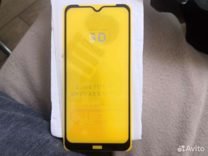 Защитные стекла