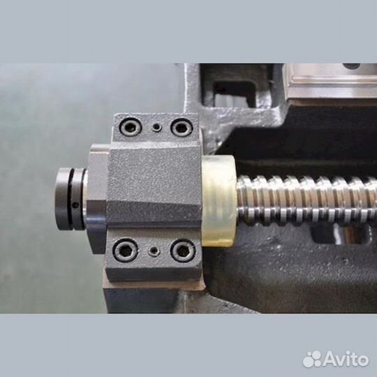 Горизонтальный обрабатывающий центр AMT HMC500D