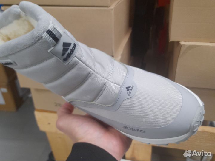 Дутики женские adidas