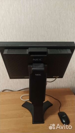 Монитор NEC multisync 2090UXi