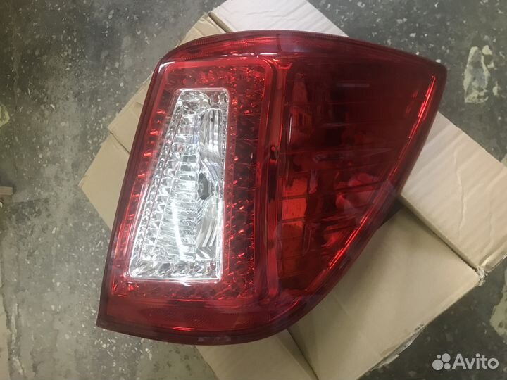 Фонарь задний правый новый Lifan X60