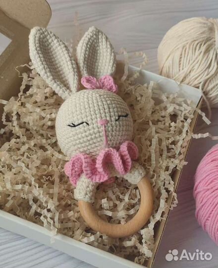 Игрушки для детей (грызунок и погремушка)