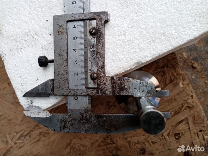 Впускные и выпускные клапана