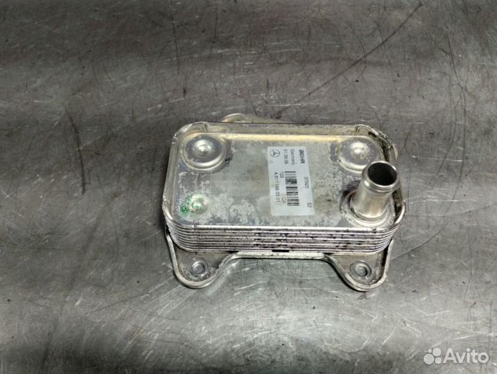 Радиатор масляный Mercedes C-Class W203 OM646 2.2