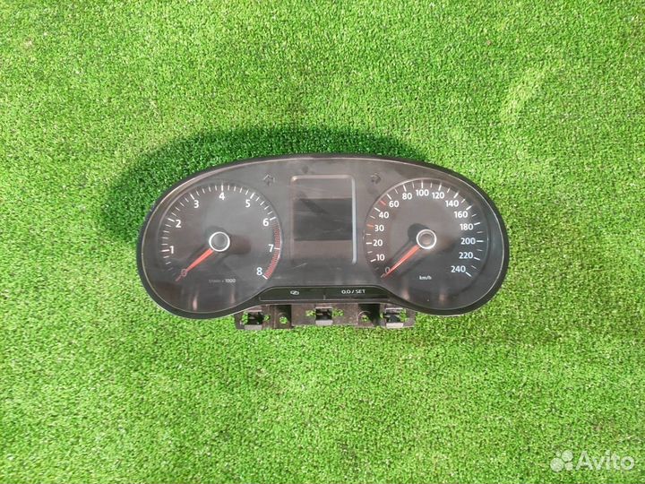 Приборная панель Volkswagen Polo Sedan седан 1.6