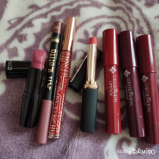 Косметика б/у