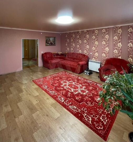 Дом 171,9 м² на участке 12,5 сот.