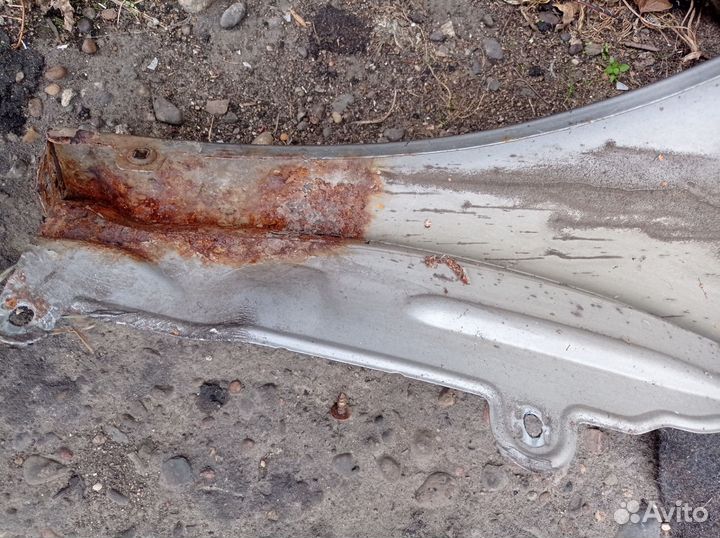 Крылья передние Фольксваген гольф-4, правое, левое