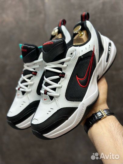 Кроссовки Nike Air Monarch