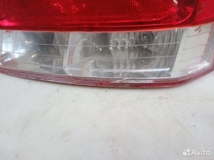 Фонарь задний левый Kia Cerato 1 1.6 2007