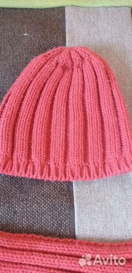 Комплект шапка, шарф и перчатки