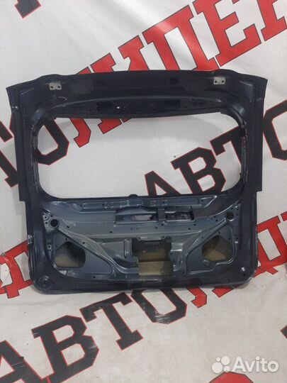 Крышка багажника задняя Mitsubishi Outlander 2015