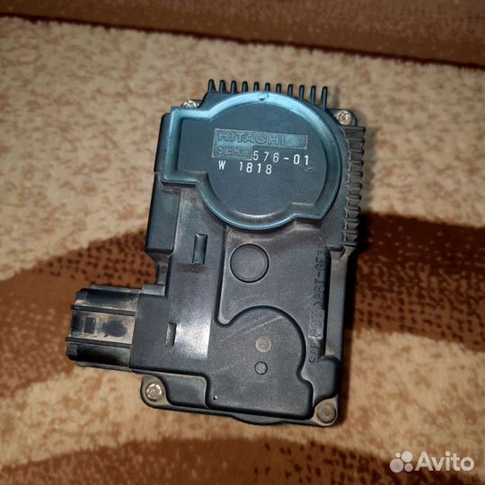 Дроссельная заслонка Nissan Almera b10