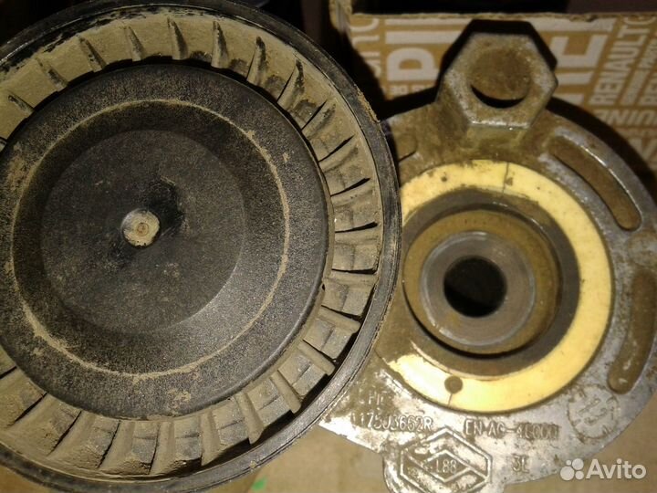 Комплект грм рено megane 3 с ремнем и роликом ген