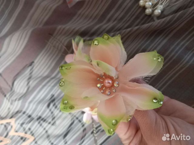 Заколки, шпильки