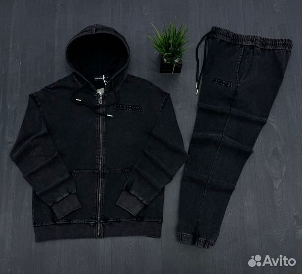 Спортивный костюм Balenciaga Lux