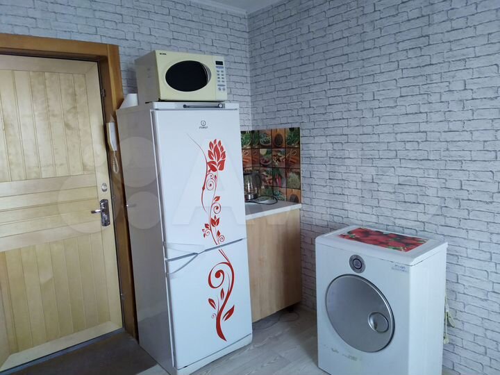 Комната 13 м² в 8-к., 4/8 эт.