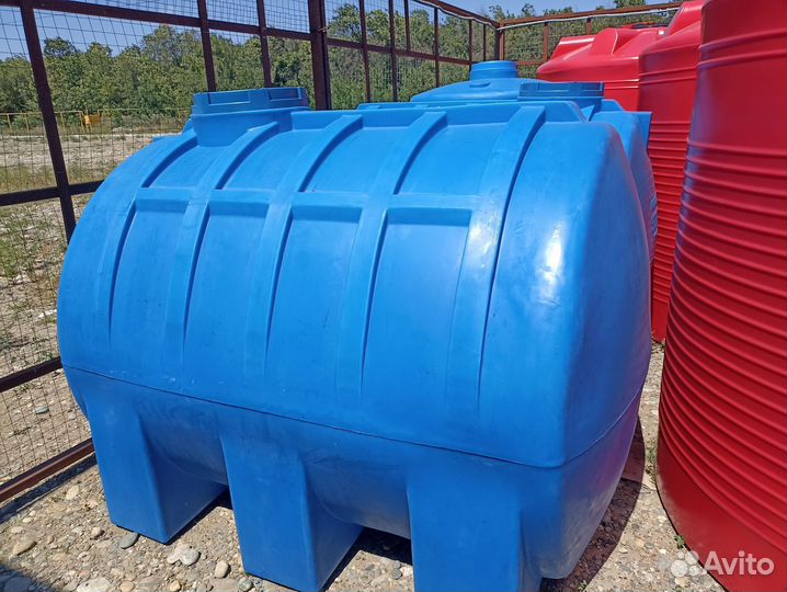 Емкость пластиковая 3000л