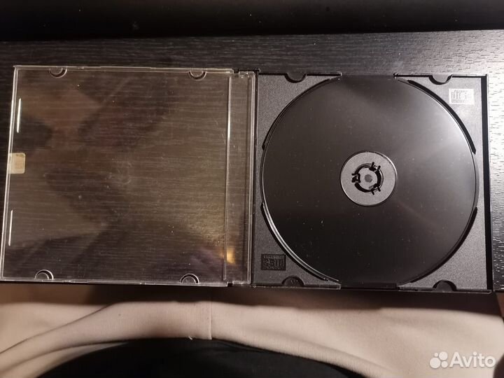 Коробочки для сd и DVD дисков. Болванки DVD и CD