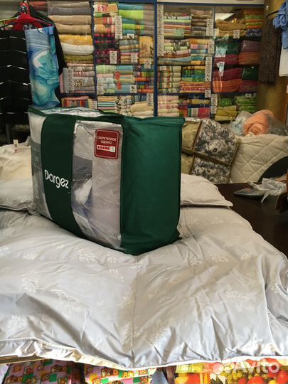 Одеяло пуховое