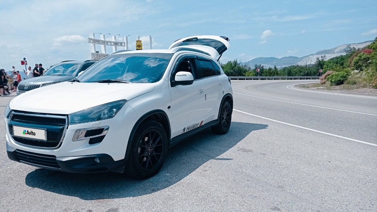 Peugeot 4008: фото из отзыва
