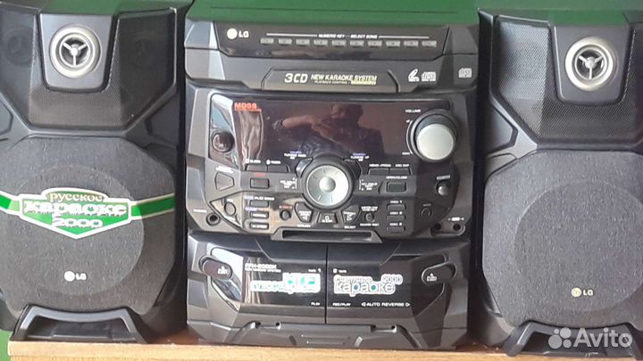 Музыкальный центр LG