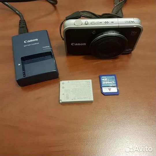 Цифровой фотоаппарат Canon sx210is идеал