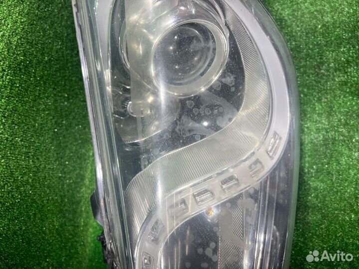 Фара ксеноновая передняя левая Hyundai I40 седан