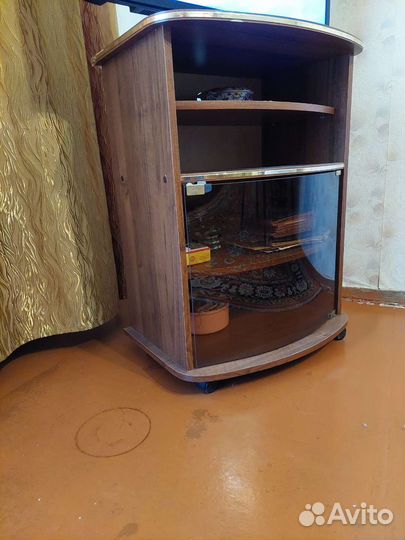 Тумба под телевизор бу