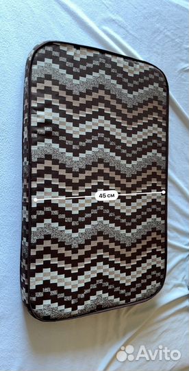 Лежанка для собак и кошек