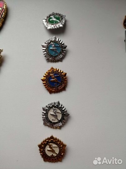 Значки гто и др