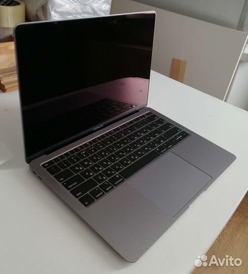 Apple MacBook Air