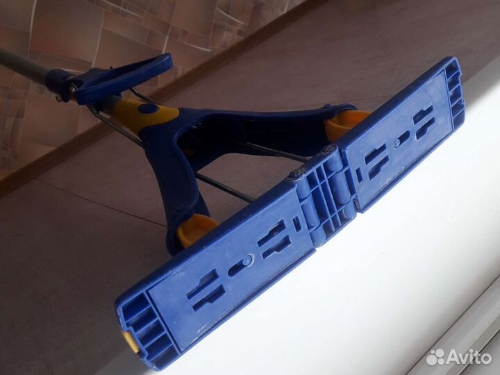 Швабра с отжимом