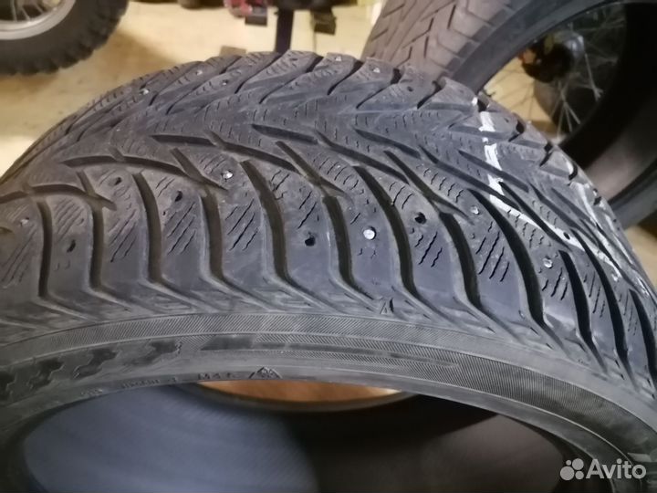 Yokohama Ice Guard Stud IG55 255/45 R19