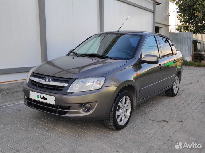 LADA Granta 1.6 AT, 2013, 124 600 км
