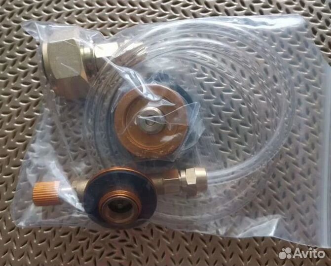 Адаптер переходник для заправки газовых балончиков