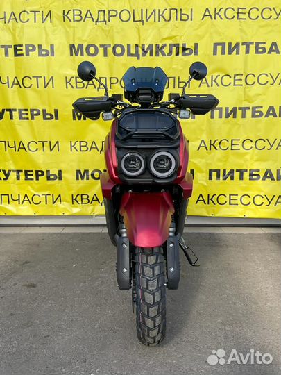 Скутер Millennium Tank