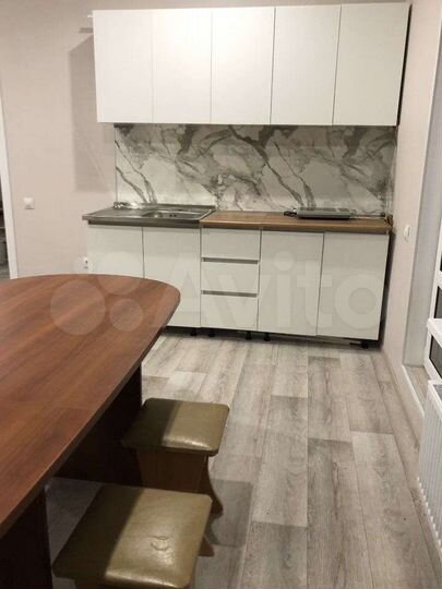 2-к. квартира, 43 м², 11/17 эт.