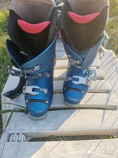 Горнолыжные ботинки 43 размер маломерит
